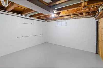 149 W 23rd Avenue, Oshkosh, WI 54902 - Photo 19