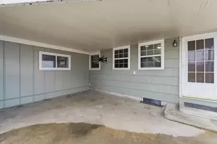 149 W 23rd Ave, Oshkosh, WI 54902 - Photo 25