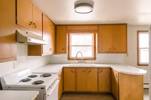 1457 Bond St, Green Bay, WI 54303 - Photo 11