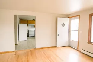 1457 Bond St, Green Bay, WI 54303 - Photo 3