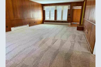 814 Harmel Avenue, Oshkosh, WI 54902 - Photo 5