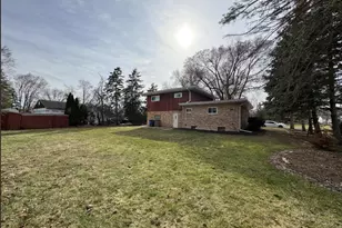 1320 Sheboygan St, Oshkosh, WI 54904 - Photo 3