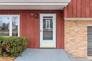 1320 Sheboygan St, Oshkosh, WI 54904 - Photo 3