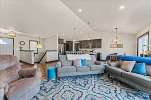 278 Brookview Dr, Luxemburg, WI 54217 - Photo 15