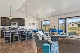 278 Brookview Dr, Luxemburg, WI 54217 - Photo 13