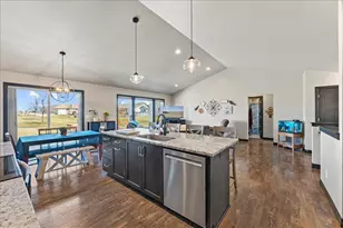 278 Brookview Dr, Luxemburg, WI 54217 - Photo 7