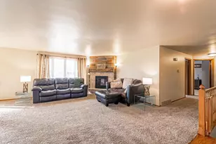 1833 Mac Ct, Green Bay, WI 54311 - Photo 7