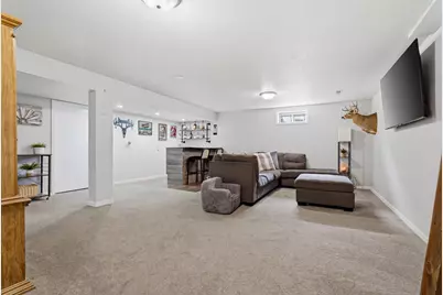 3011 S Pleasant Drive, Holmen, WI 54636 - Photo 19