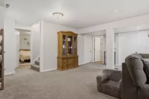 3011 S Pleasant Dr, Holmen, WI 54636 - Photo 23