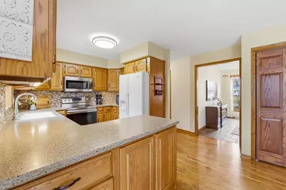 1838 Westbreeze Drive, Oshkosh, WI 54904 - Photo 3