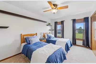 1838 Westbreeze Drive, Oshkosh, WI 54904 - Photo 23