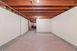 914 S Main St, Mishicot, WI 54228 - Photo 33