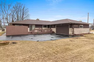 914 S Main St, Mishicot, WI 54228 - Photo 49