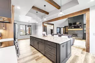 3907 Trappers Bend Ct, Green Bay, WI 54313 - Photo 9