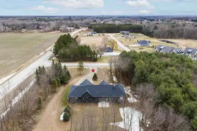 3907 Trappers Bend Court, Green Bay, WI 54313 - Photo 43