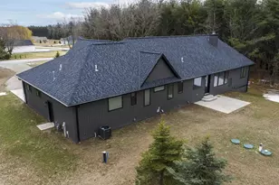 3907 Trappers Bend Ct, Green Bay, WI 54313 - Photo 33