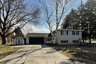 266 Forest St, Berlin, WI 54923 - Photo 71