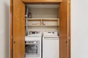 2490 Stroebe Island Dr, Appleton, WI 54914 - Photo 9