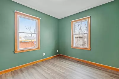 825 15th Avenue, Green Bay, WI 54304 - Photo 11