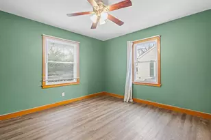 825 15th Ave, Green Bay, WI 54304 - Photo 9