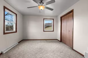 3638 Glenbrooke Ln, Green Bay, WI 54301 - Photo 17