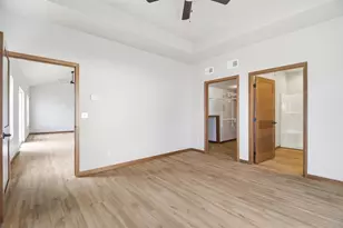 224 N 9th St, Hilbert, WI 54129 - Photo 11