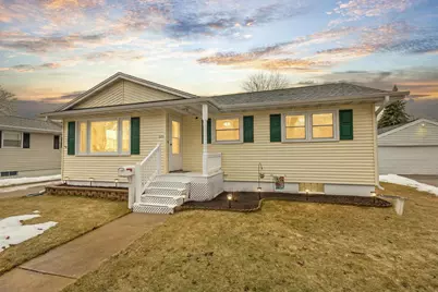 3101 16th Street, Menominee, MI 49858 - Photo 1