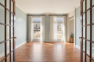 2071 Shady Ln, Ashwaubenon, WI 54313 - Photo 5