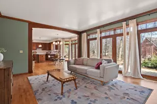 2071 Shady Ln, Ashwaubenon, WI 54313 - Photo 15