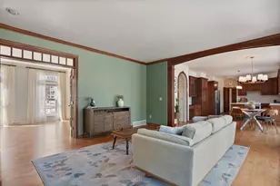 2071 Shady Ln, Ashwaubenon, WI 54313 - Photo 11