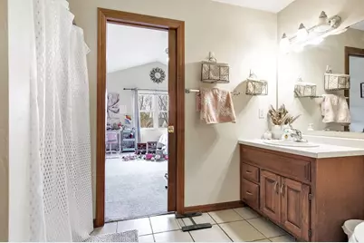 715 Edge Point Court, De Pere, WI 54115 - Photo 15