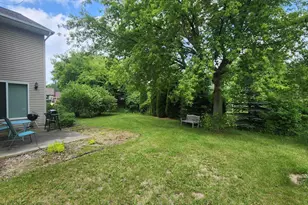 715 Edge Point Ct, De Pere, WI 54115 - Photo 3