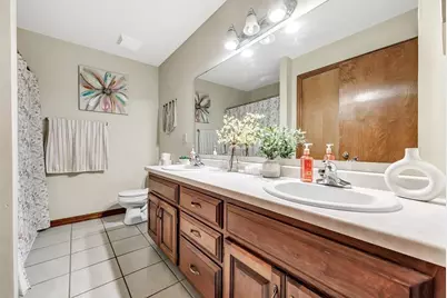 715 Edge Point Court, De Pere, WI 54115 - Photo 17