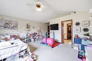 715 Edge Point Ct, De Pere, WI 54115 - Photo 13