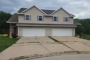 715 Edge Point Ct, De Pere, WI 54115 - Photo 25