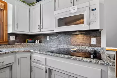 944 Duchateau Avenue, Green Bay, WI 54304 - Photo 19