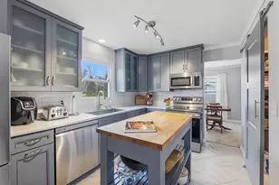 1035 Meadow Ln, Fond du Lac, WI 54935 - Photo 7