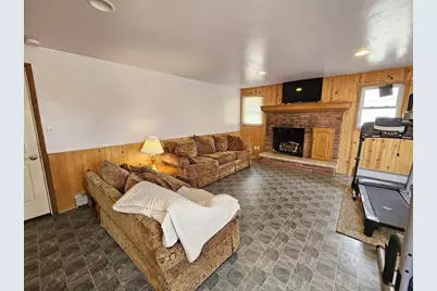W142 State Rd 54, Oneida, WI 54155 - Photo 9