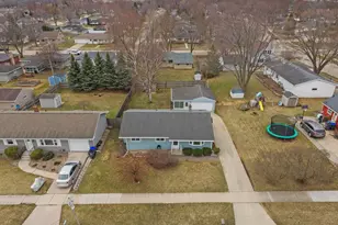 980 W Cecil St, Neenah, WI 54956 - Photo 31
