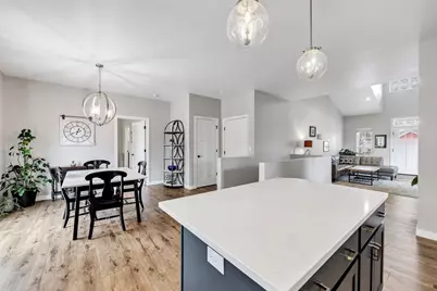 509 N Erie Street, De Pere, WI 54115 - Photo 9