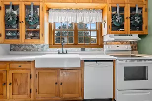 702 Mira Ave, Crivitz, WI 54114 - Photo 11