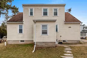 3765 Wayside Rd, Greenleaf, WI 54126 - Photo 9