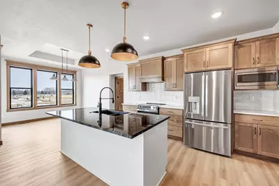 675 Sunset, Green Bay, WI 54313 - Photo 9