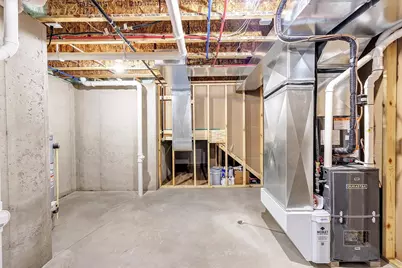 675 Sunset, Green Bay, WI 54313 - Photo 33