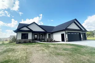 675 Sunset, Green Bay, WI 54313 - Photo 1
