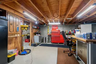 2031 Parkwood Ct, Green Bay, WI 54304 - Photo 41