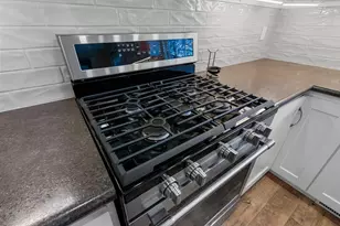 2031 Parkwood Ct, Green Bay, WI 54304 - Photo 19