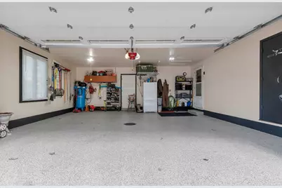 2031 Parkwood Court, Green Bay, WI 54304 - Photo 43