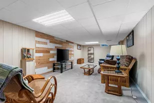 2031 Parkwood Ct, Green Bay, WI 54304 - Photo 37