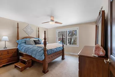 2031 Parkwood Court, Green Bay, WI 54304 - Photo 29